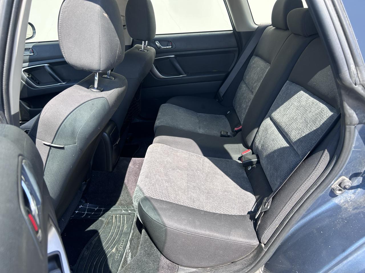 Subaru Outback 2.5i Wagon 2005