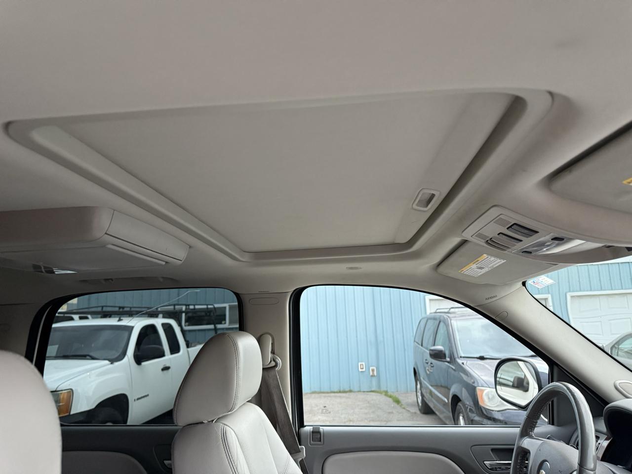 Chevrolet Tahoe LTZ 4WD 2009