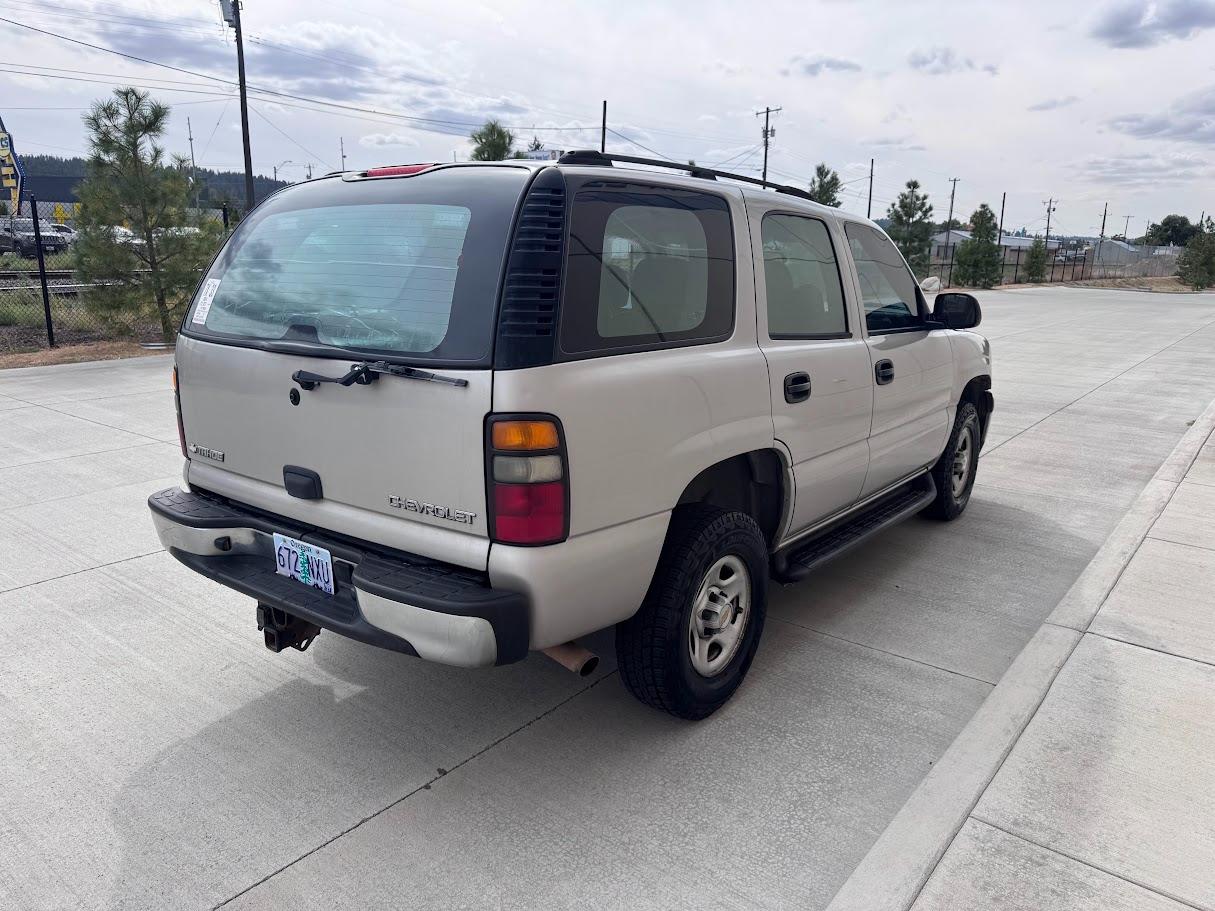 Chevrolet Tahoe 4WD 2004