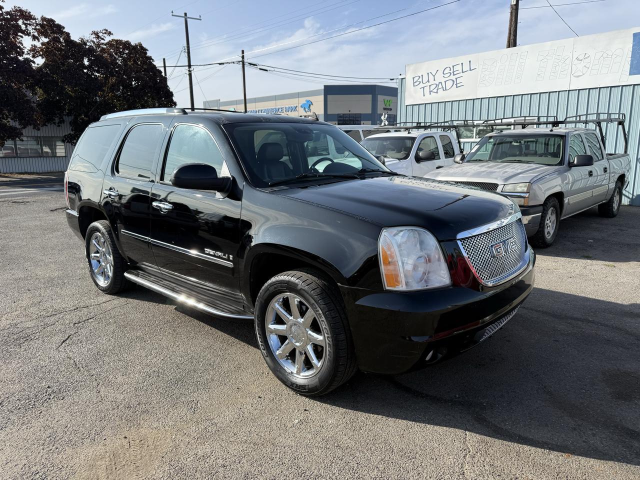 GMC Yukon Denali 4WD 2009