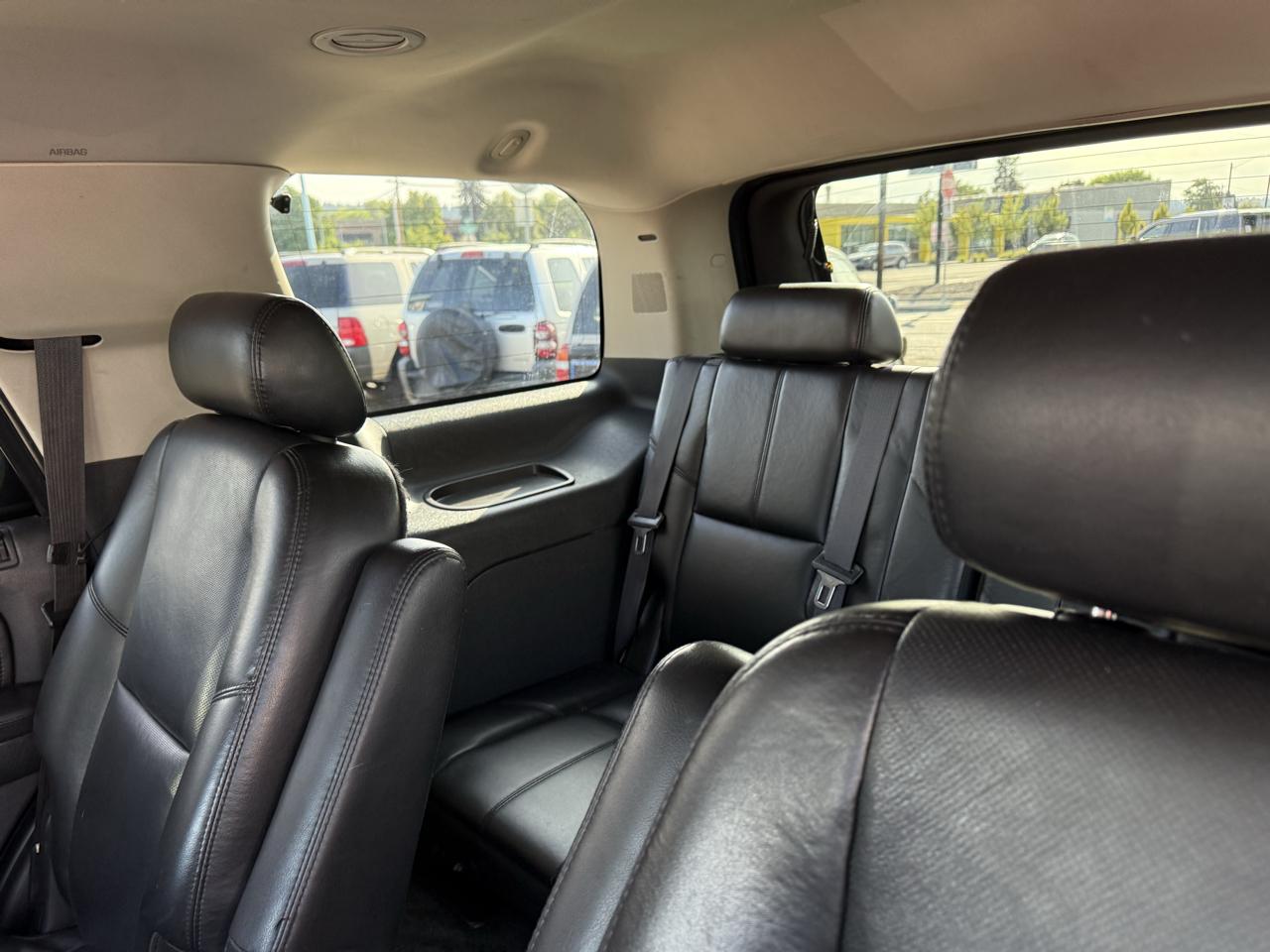 GMC Yukon Denali 4WD 2009