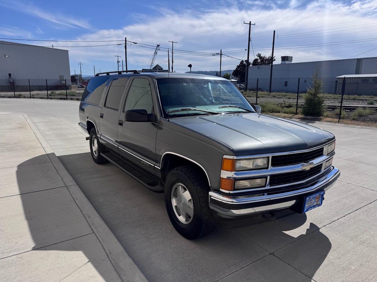 Chevrolet Suburban K1500 4WD 1999
