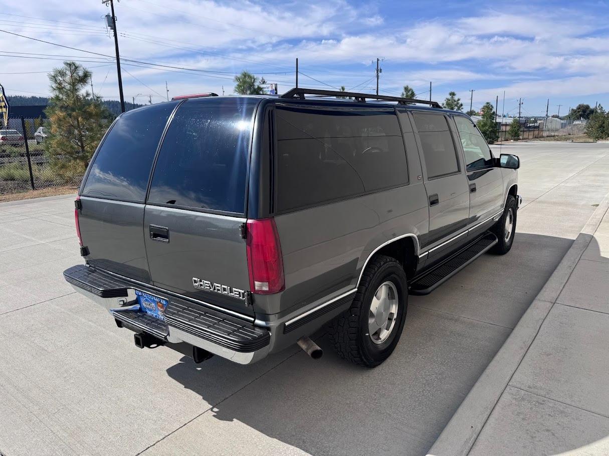 Chevrolet Suburban K1500 4WD 1999