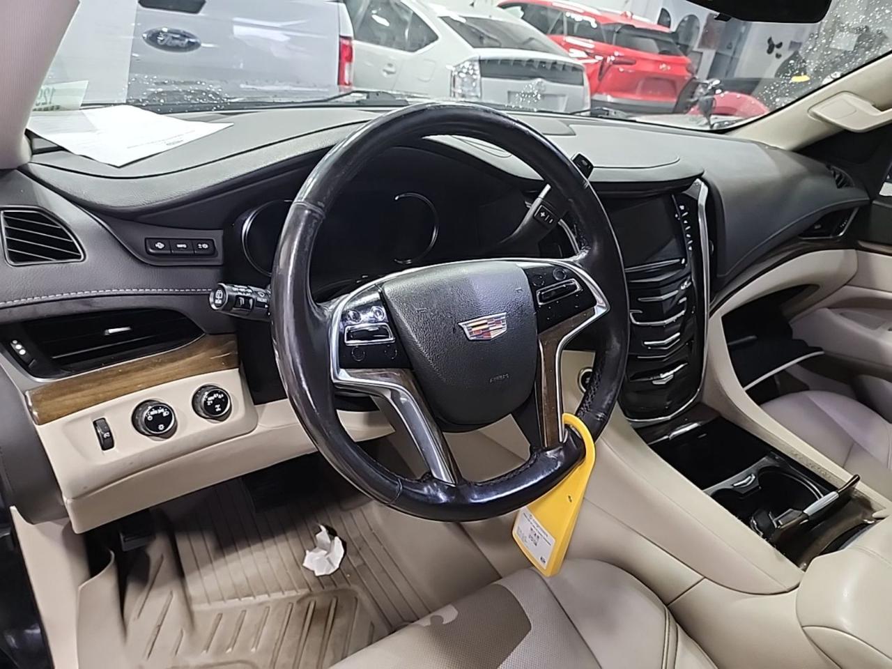 Cadillac Escalade Luxury 4WD 2020