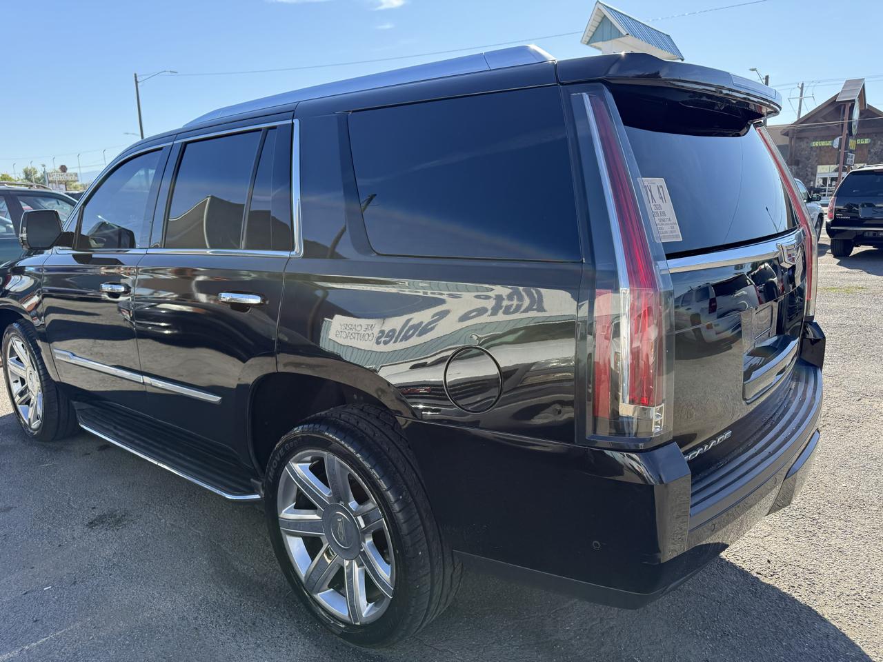 Cadillac Escalade Luxury 4WD 2020