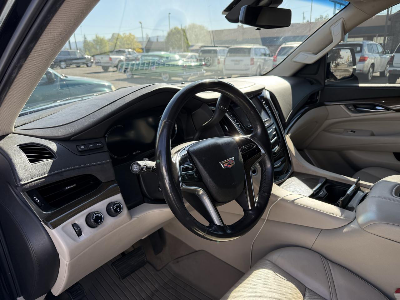 Cadillac Escalade Luxury 4WD 2020