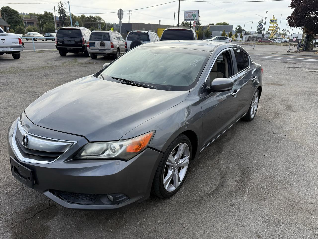 Acura ILX 5-Spd AT w/ Technology Package 2013