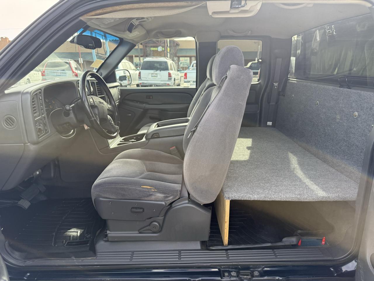 GMC Sierra 1500 SL Ext. Cab 4WD 2006