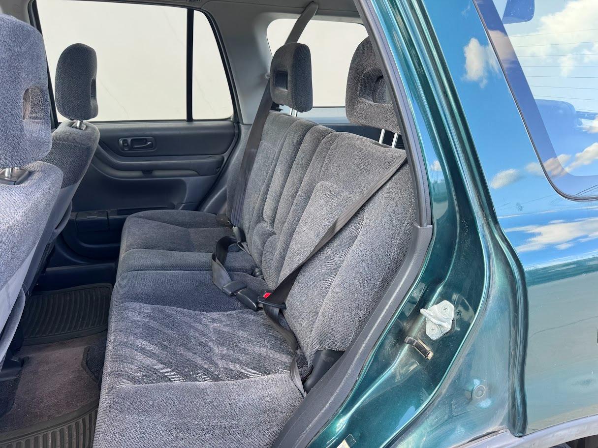 Honda CR-V LX 2WD 2000
