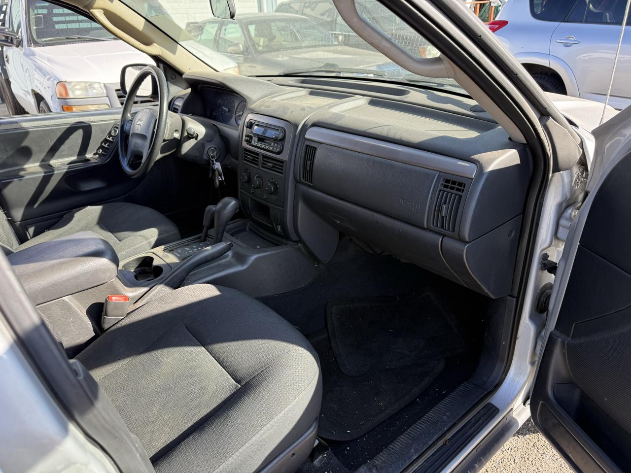 Jeep Grand Cherokee Laredo Special Edition 4WD 2004