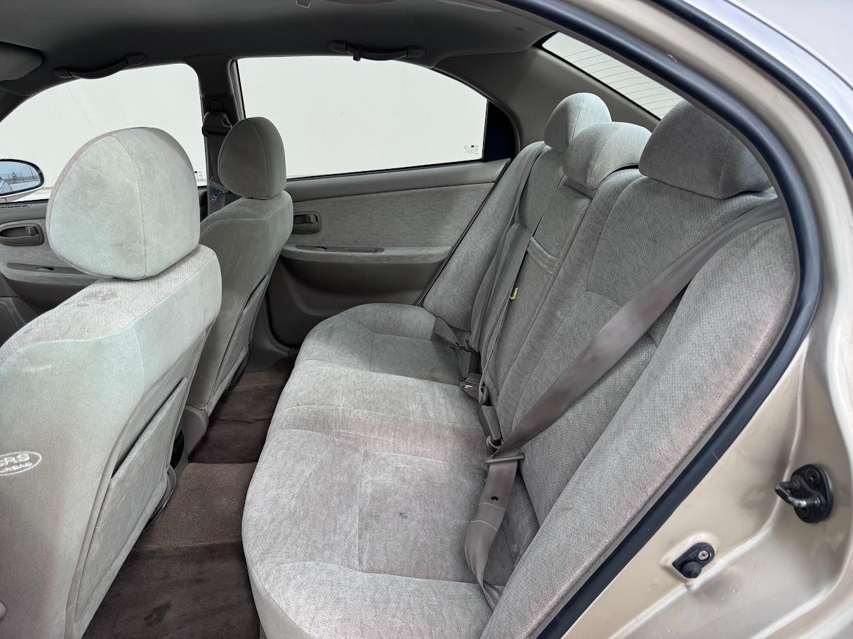 Kia Optima LX 2004