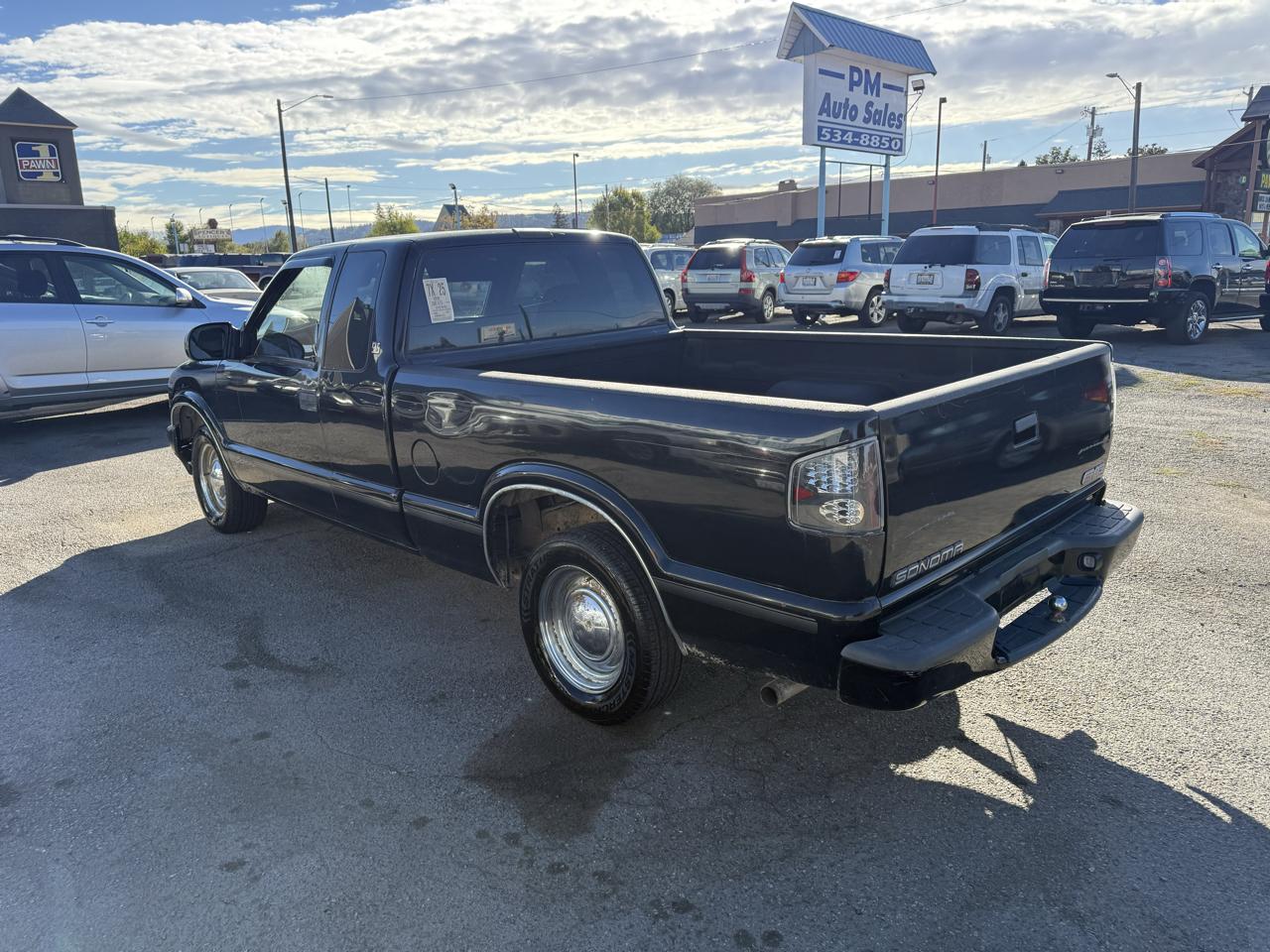 GMC Sonoma SLE Ext. Cab Short Bed 2WD 1999