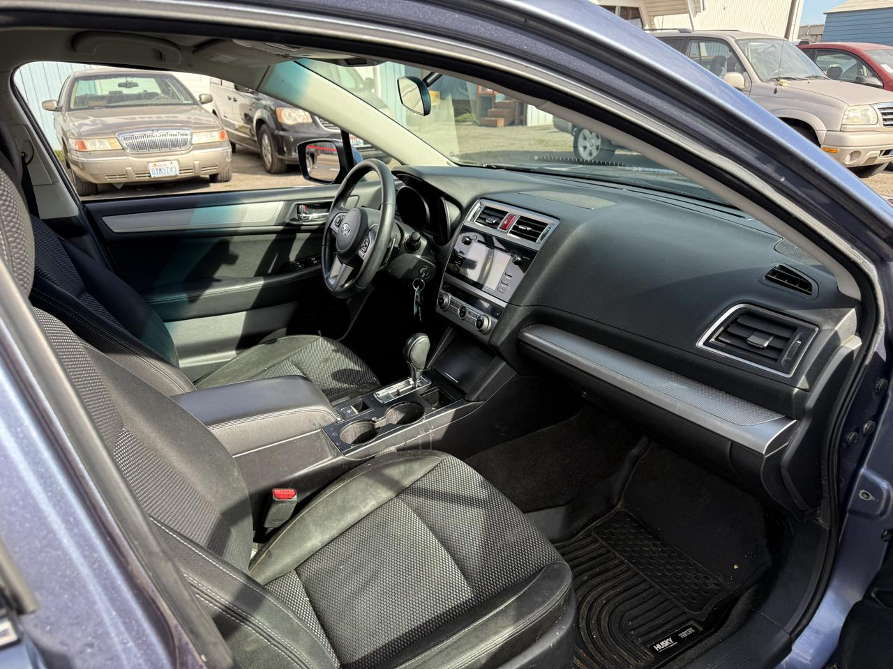 Subaru Outback 2.5i Premium 2015