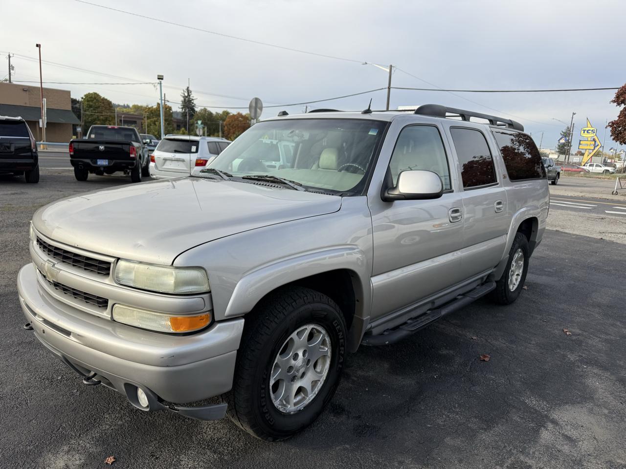 Chevrolet Suburban 1500 4WD 2004