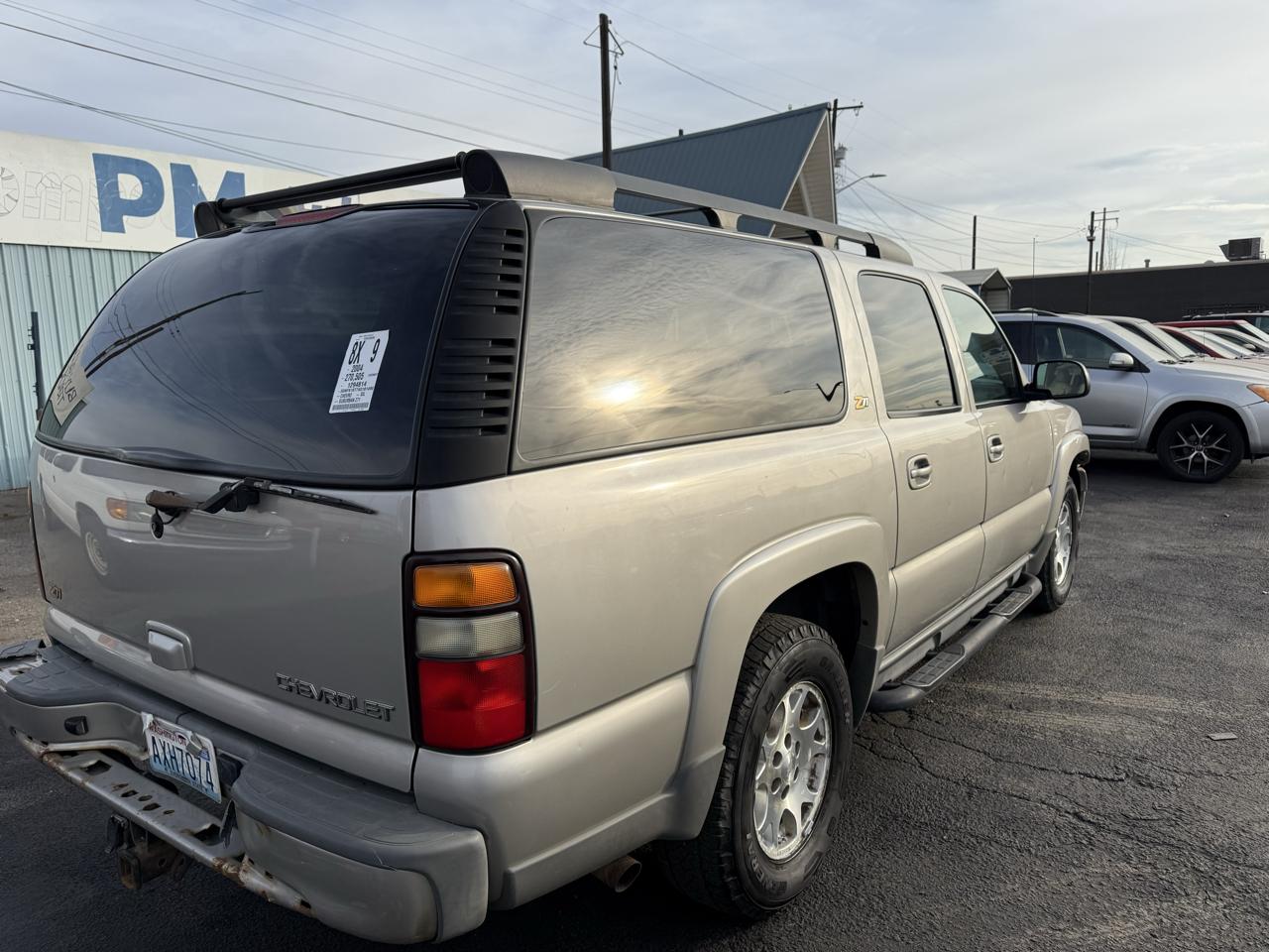 Chevrolet Suburban 1500 4WD 2004