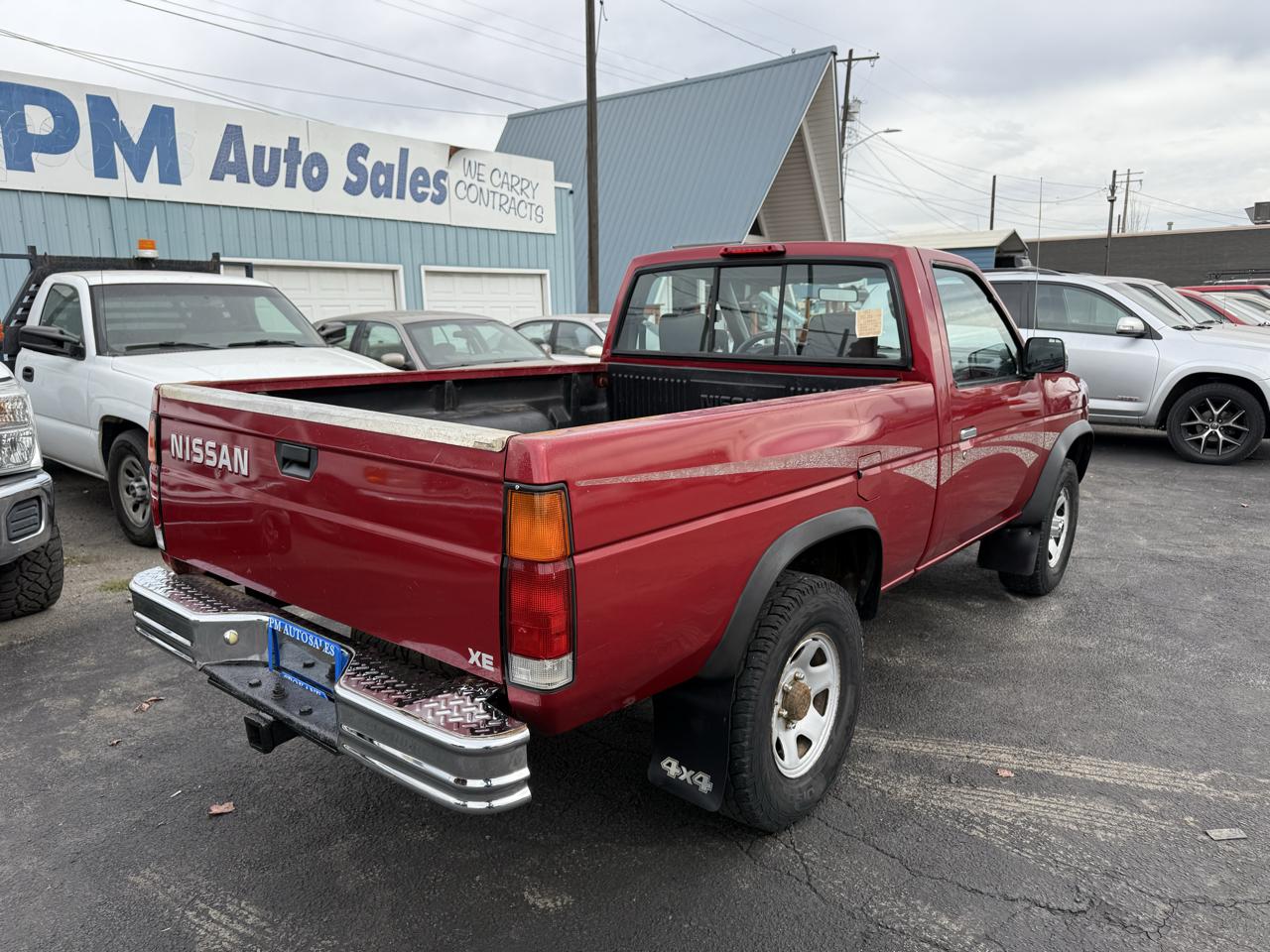 Nissan Pickup XE Reg. Cab 4WD 1997