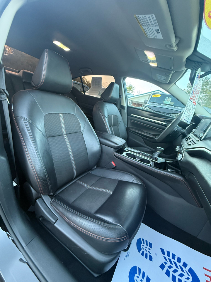 Nissan Altima 2.5 SR 2023 Nissan Altima 2.5 SR 2023