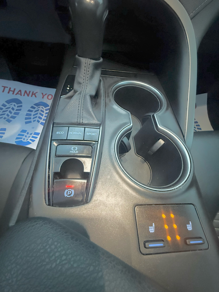 Toyota Camry SE Nightshade Edition AWD 2023