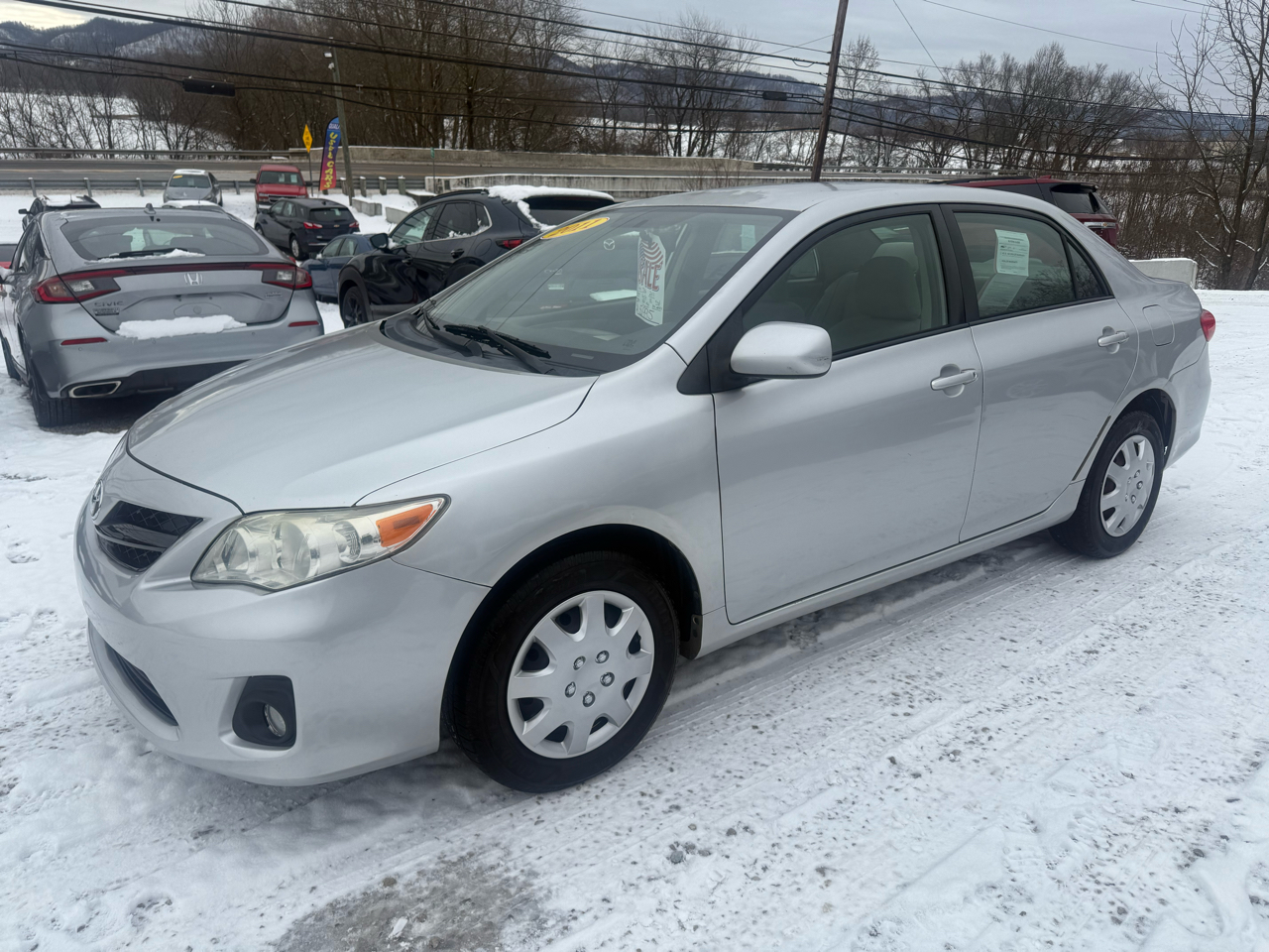 Toyota Corolla 4dr Sdn LE Auto 2011