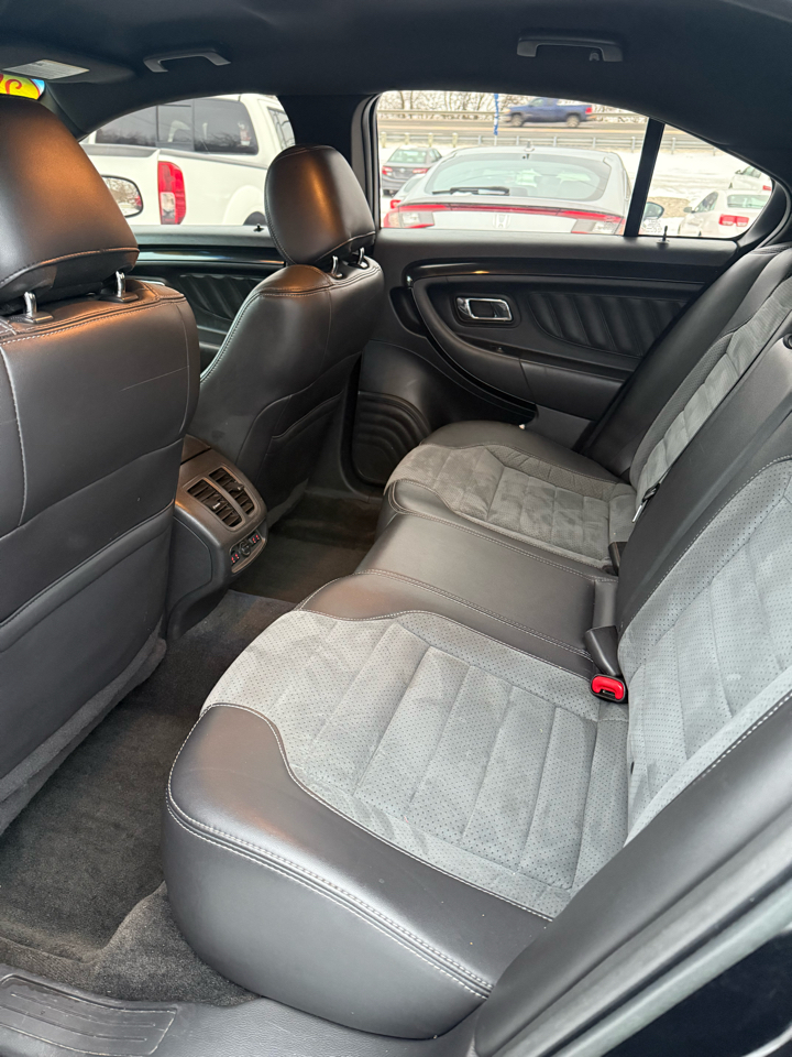 Ford Taurus SHO AWD 2015