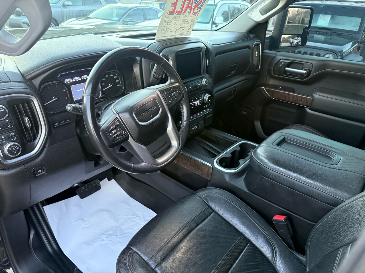 GMC Sierra 2500HD Denali Crew Cab 4WD SB 2022