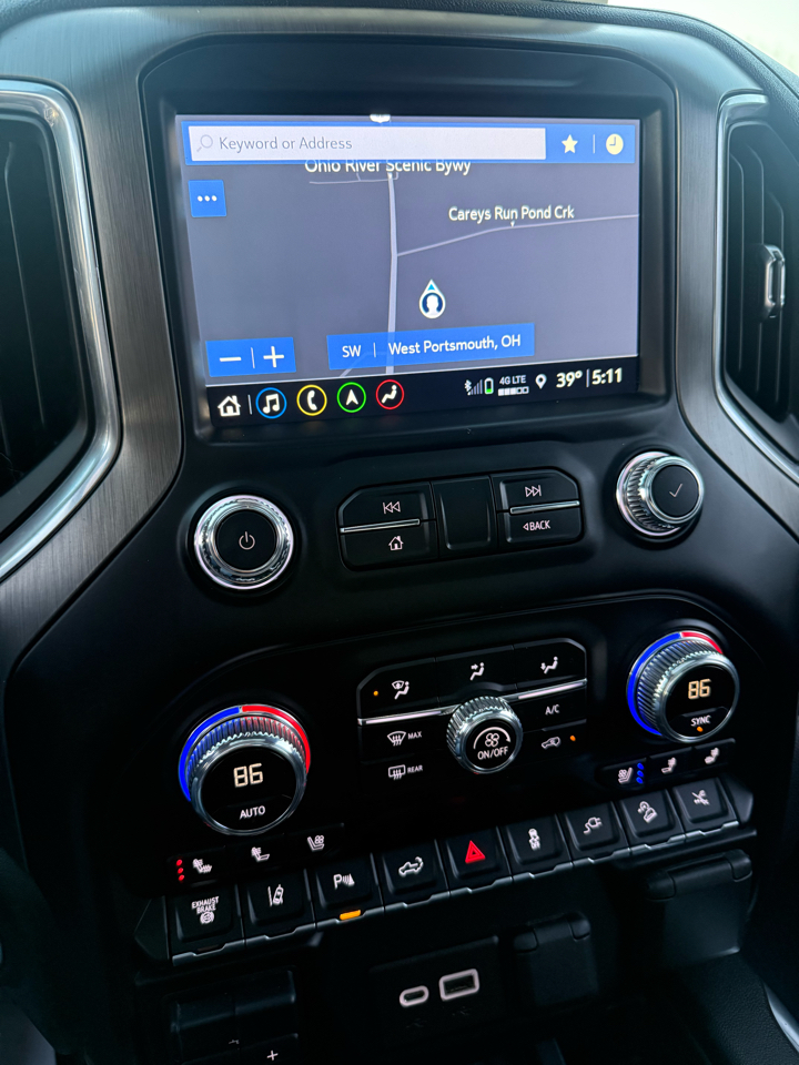 GMC Sierra 2500HD Denali Crew Cab 4WD SB 2022