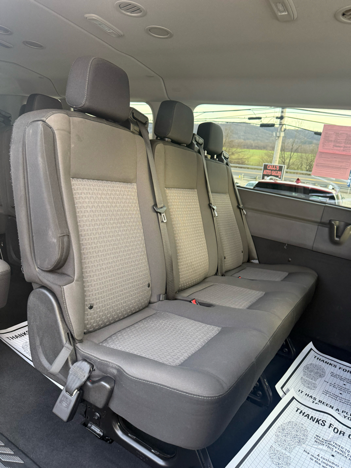 Ford Transit 350 Wagon Low Roof XL w/Sliding Pass. 148-in. WB 2023