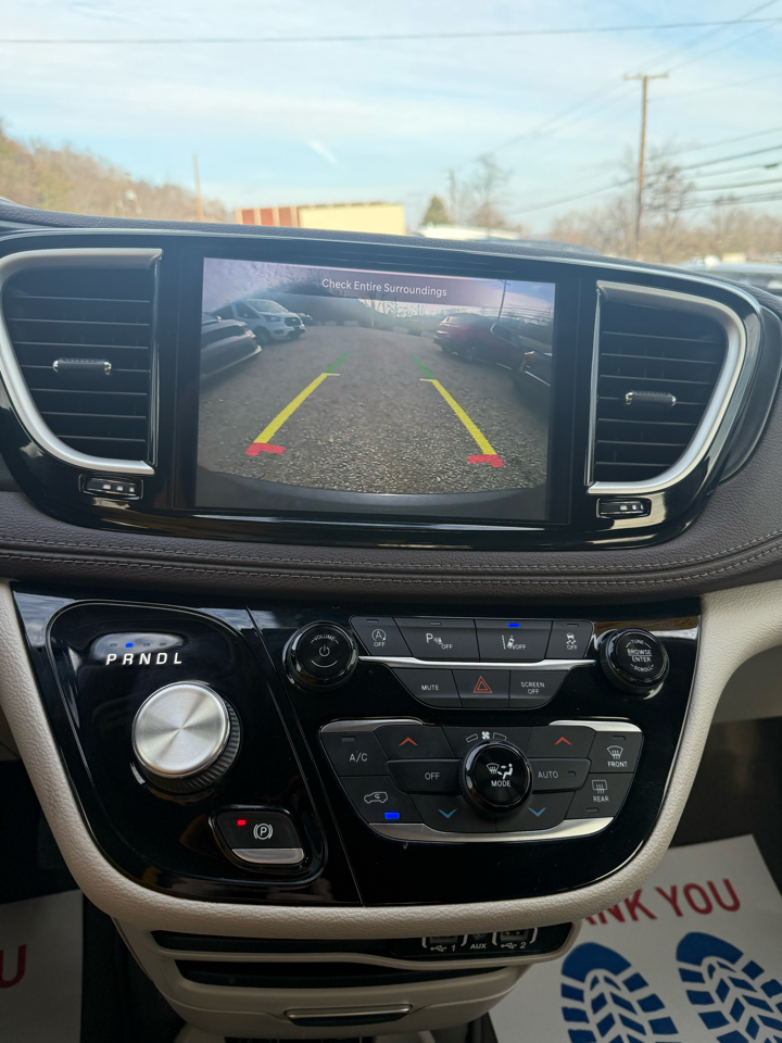 Chrysler Pacifica Touring Plus 2021