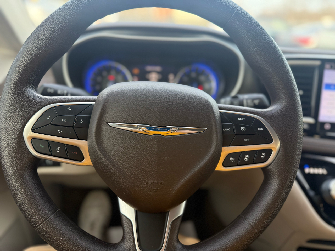 Chrysler Pacifica Touring Plus 2021