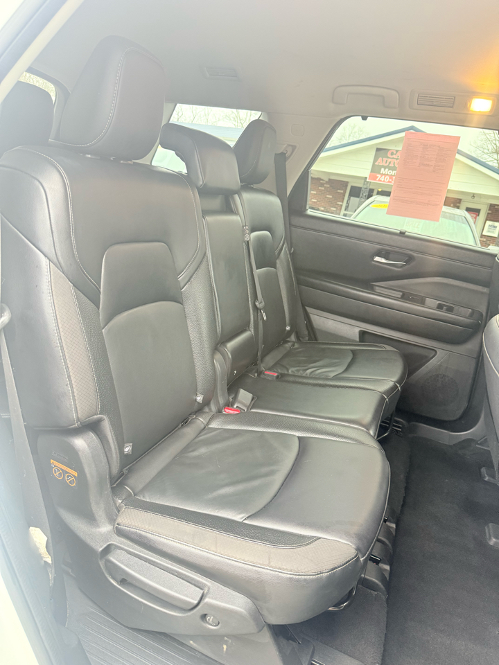 Nissan Pathfinder SL 4WD 2022