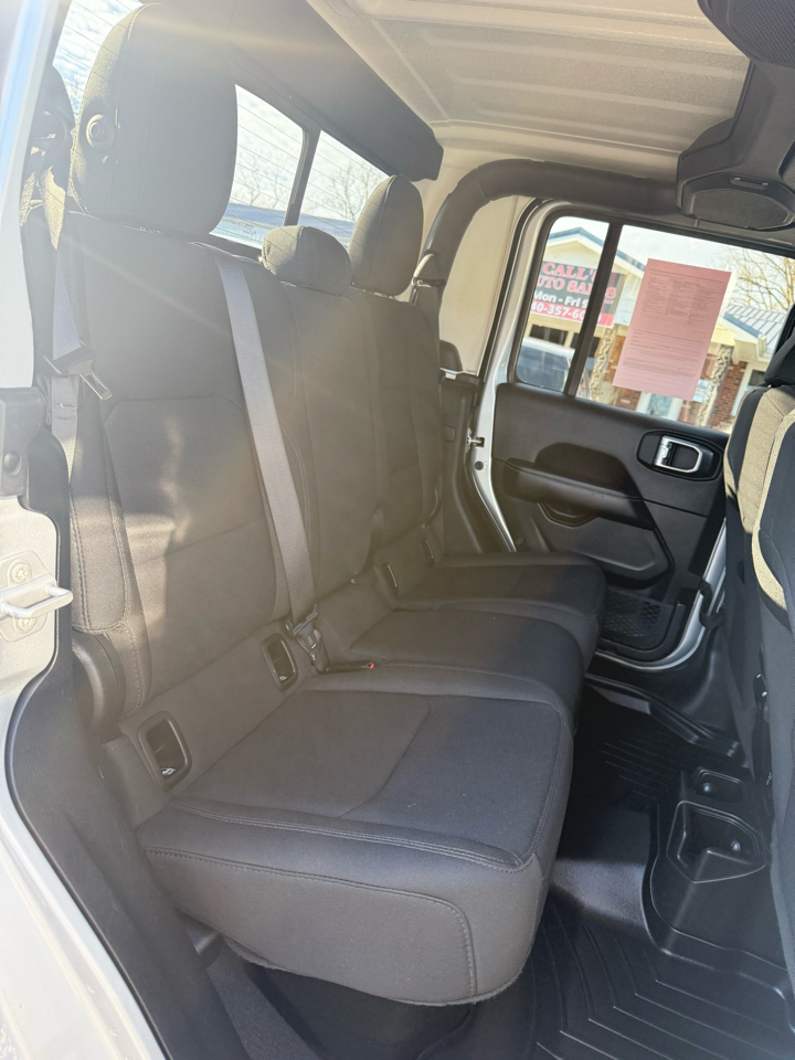 Jeep Gladiator Overland 2023