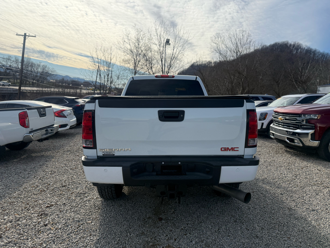 GMC Sierra 3500HD Denali Crew Cab SRW 4WD 2012