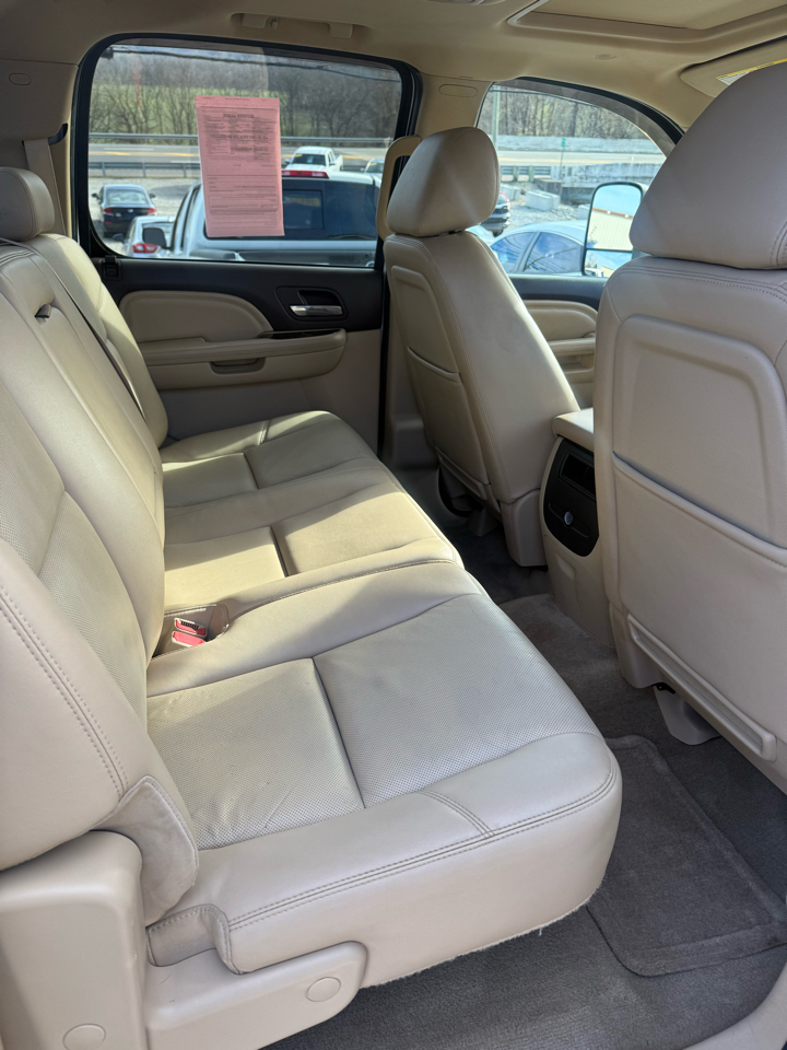 GMC Sierra 3500HD Denali Crew Cab SRW 4WD 2012