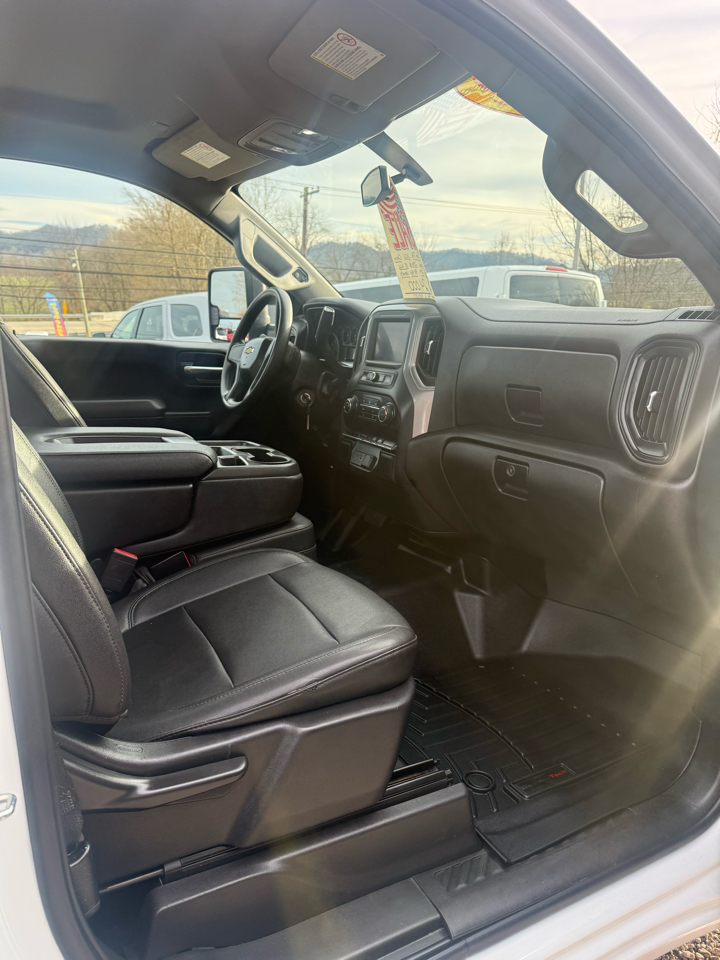 Chevrolet Silverado 2500HD 2WD Reg Cab 142" Work Truck 2022