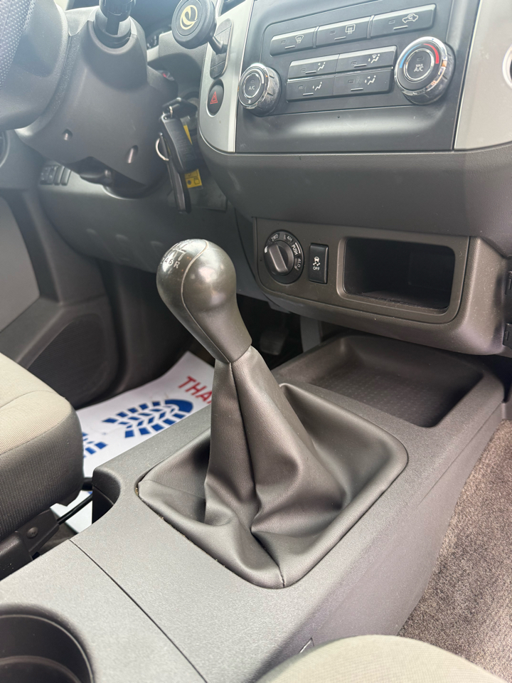 Nissan Xterra 4dr S 4WD V6 Manual 2015