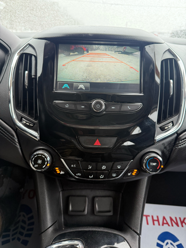 Chevrolet Cruze Premier Hatchback 2017