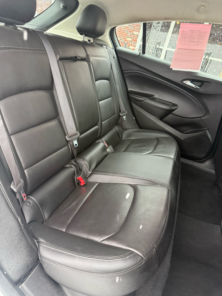 Chevrolet Cruze Premier Hatchback 2017