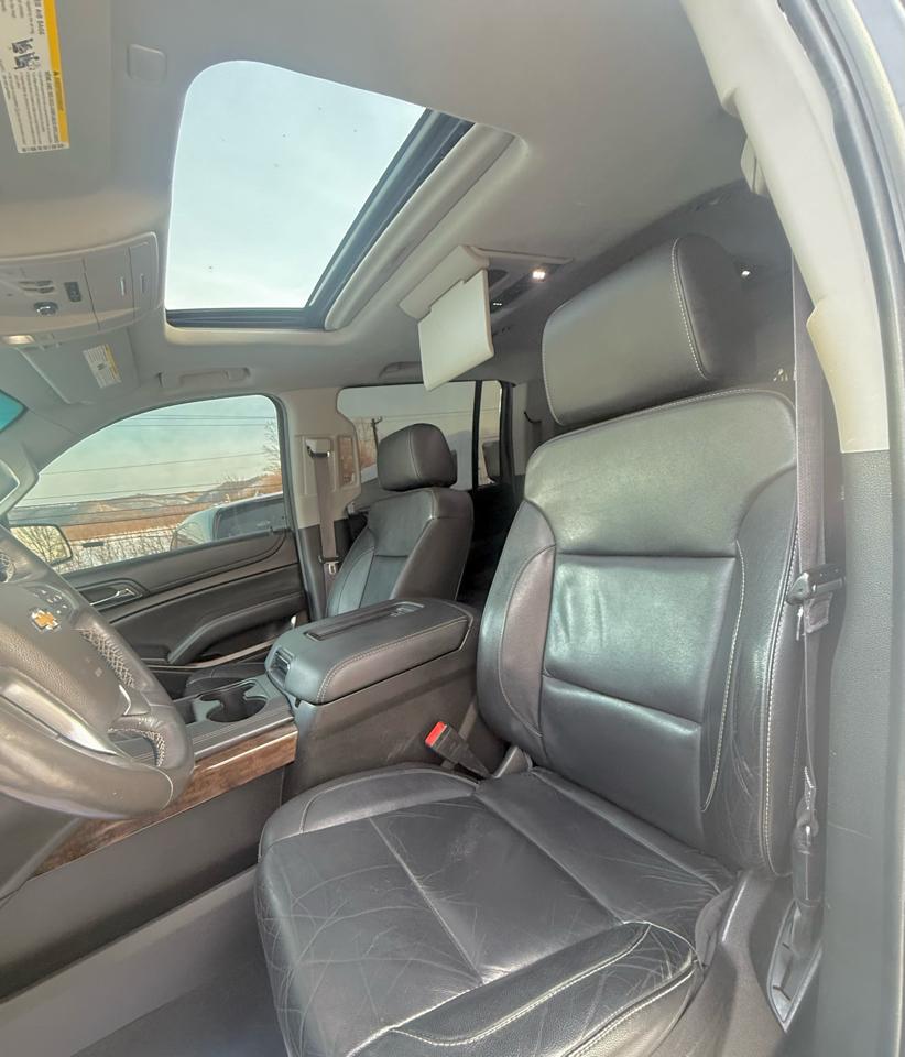 Chevrolet Suburban LT 4WD 2018