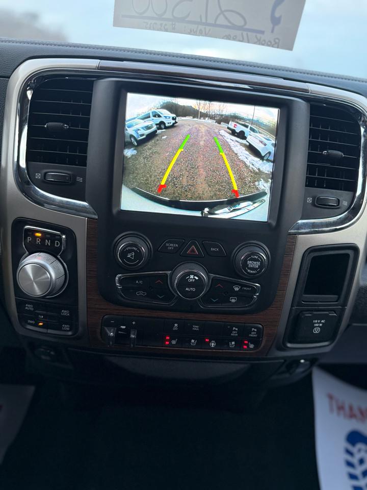 RAM 1500 Laramie Crew Cab SWB 4WD 2018