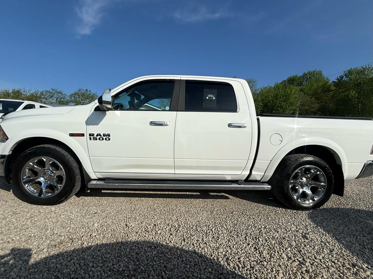 RAM 1500 Laramie Crew Cab SWB 4WD 2018