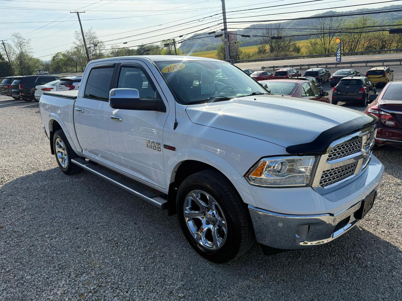 RAM 1500 Laramie Crew Cab SWB 4WD 2018