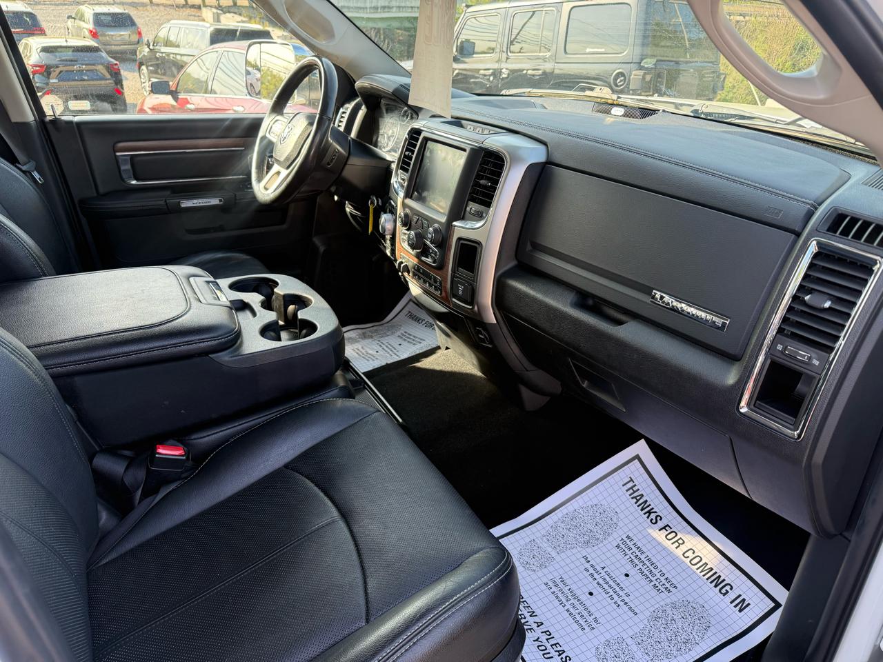 RAM 1500 Laramie Crew Cab SWB 4WD 2018