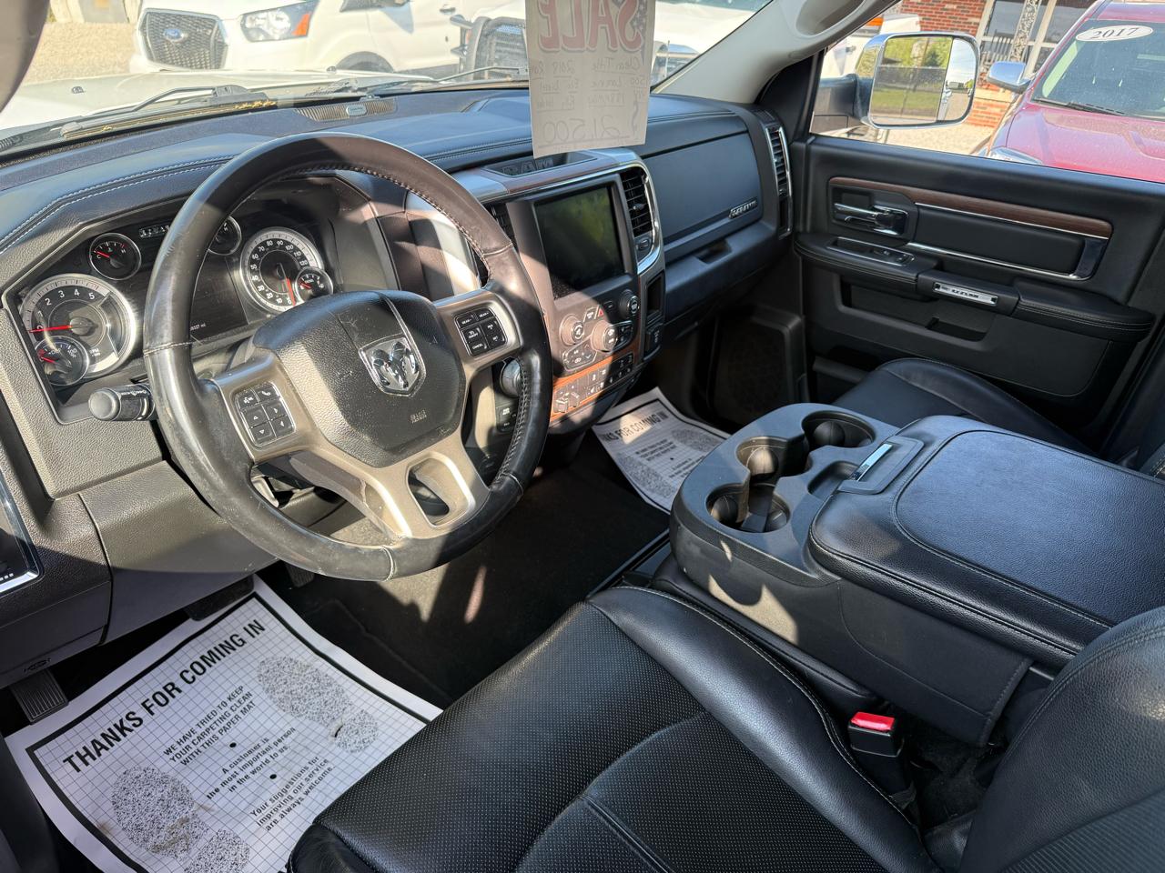 RAM 1500 Laramie Crew Cab SWB 4WD 2018
