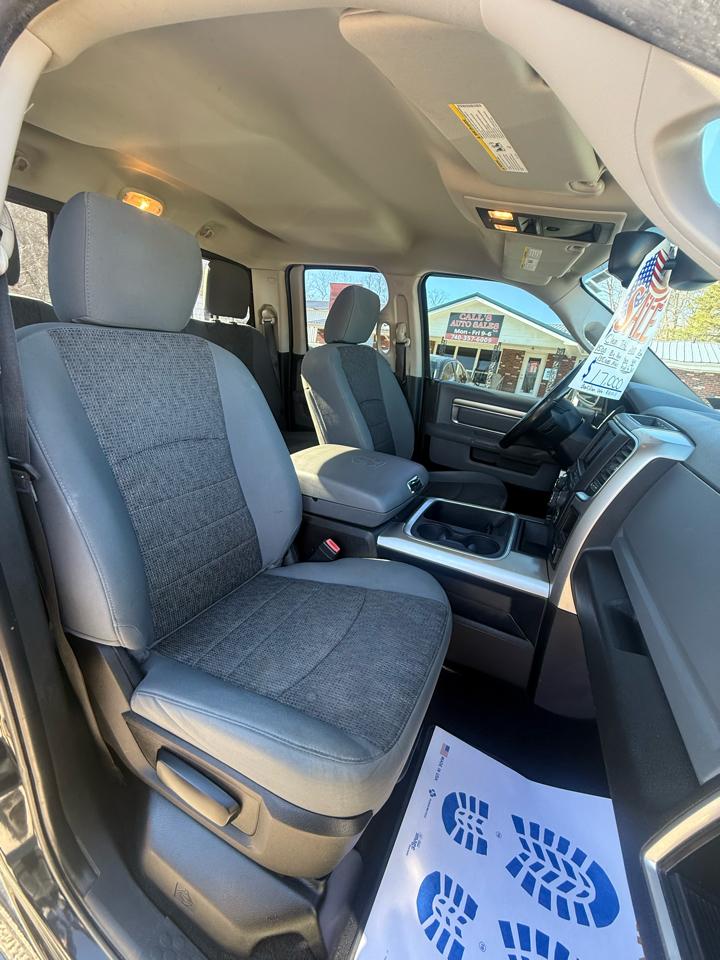 RAM 1500 Big Horn Quad Cab 4WD 2018