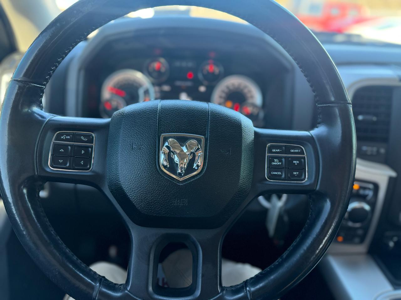 RAM 1500 Big Horn Quad Cab 4WD 2018