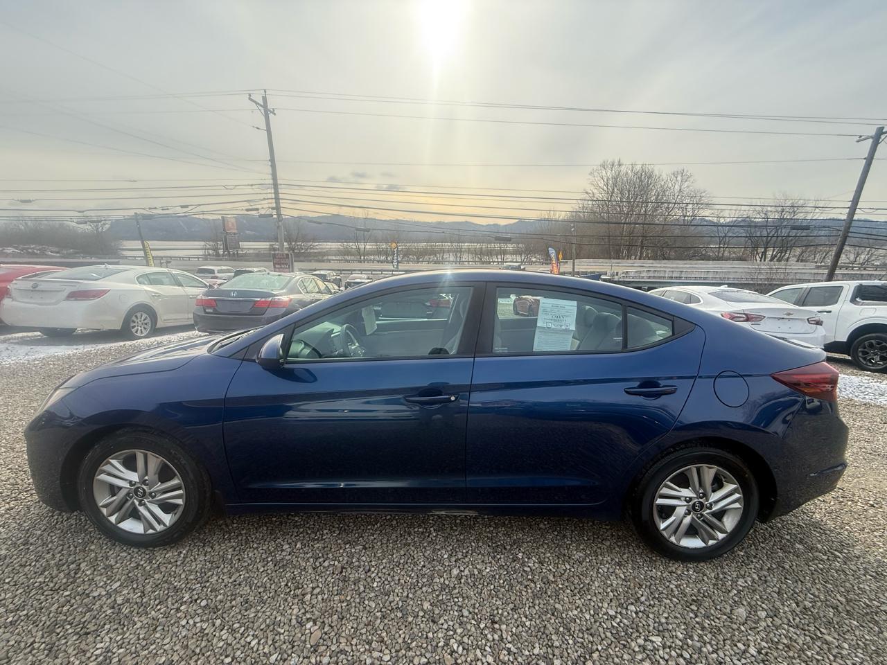 Hyundai Elantra SEL 2.0L Auto 2020