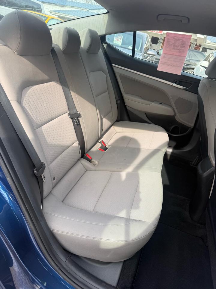 Hyundai Elantra SEL 2.0L Auto 2020