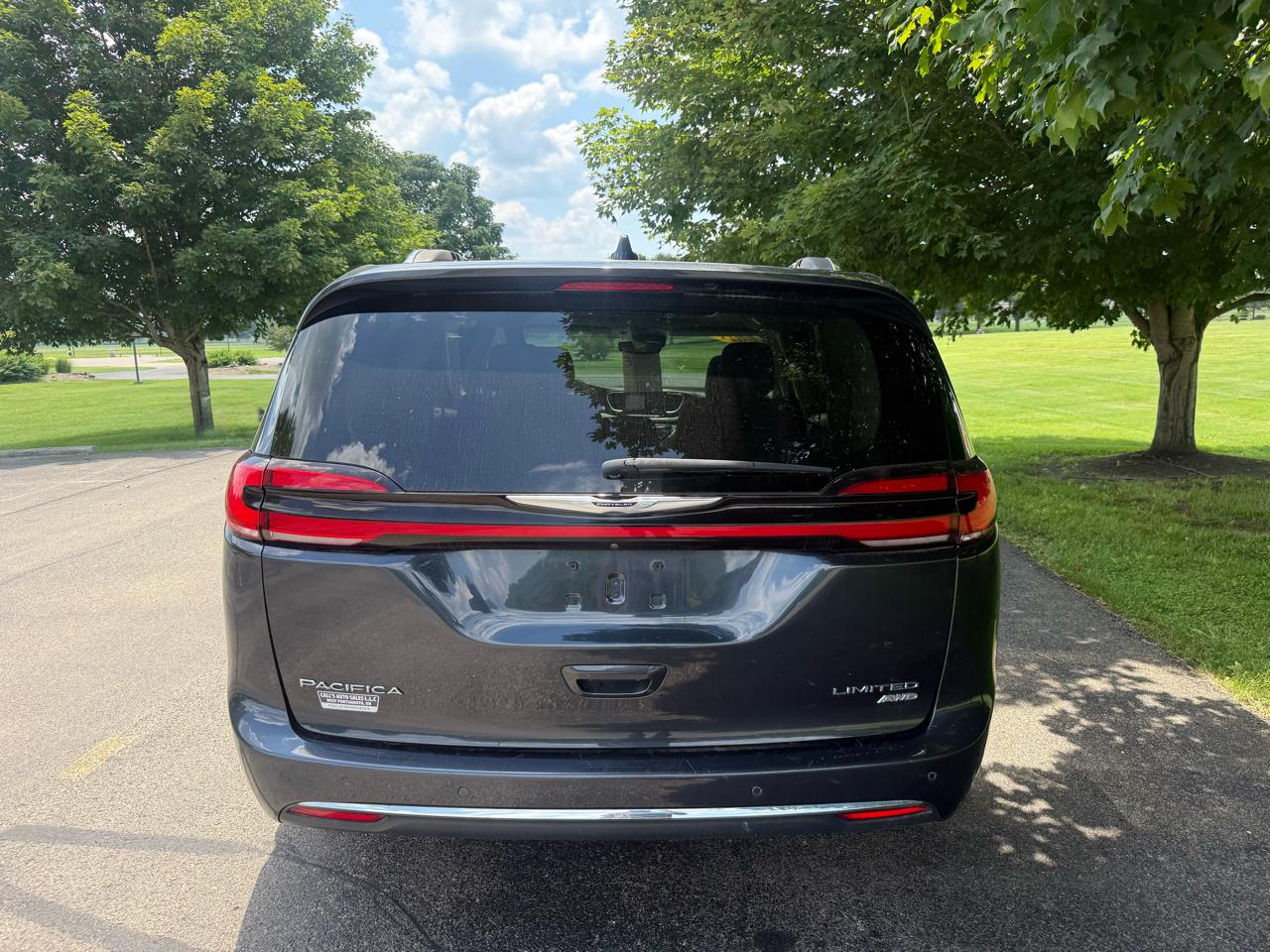 Chrysler Pacifica Limited AWD 2021