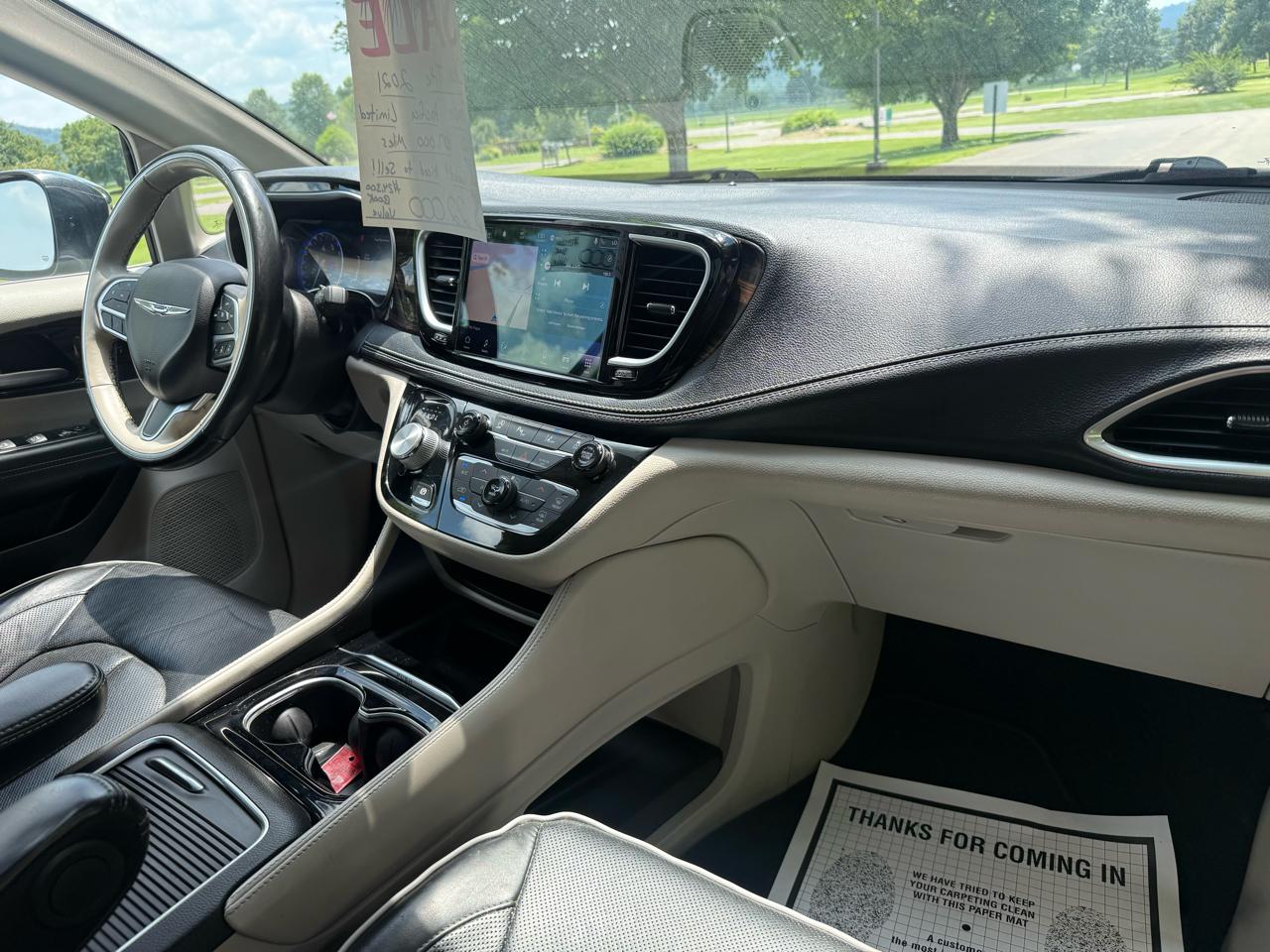 Chrysler Pacifica Limited AWD 2021