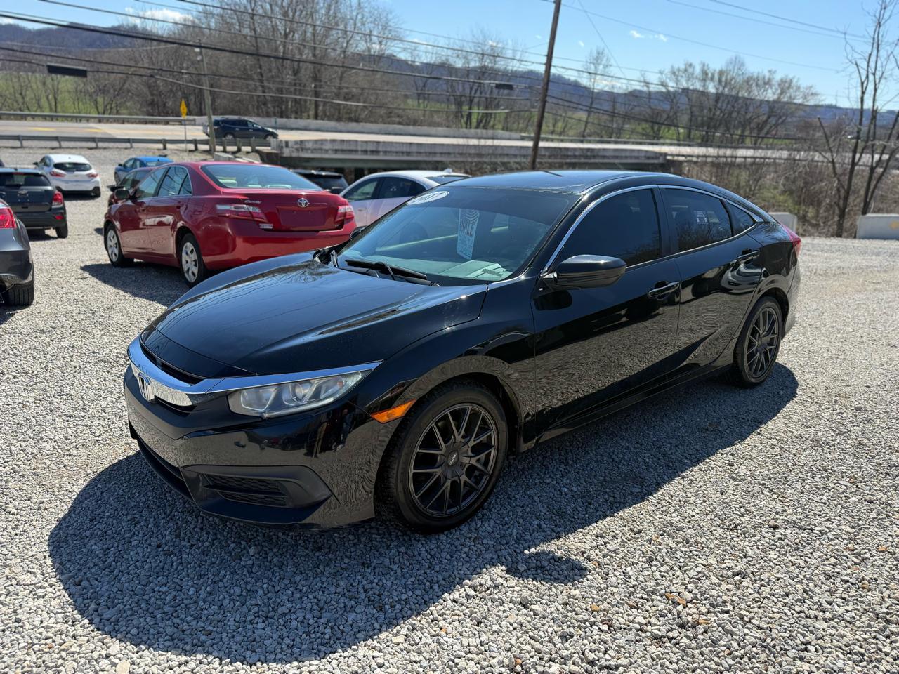 Honda Civic 4dr Sdn LX Auto 2017